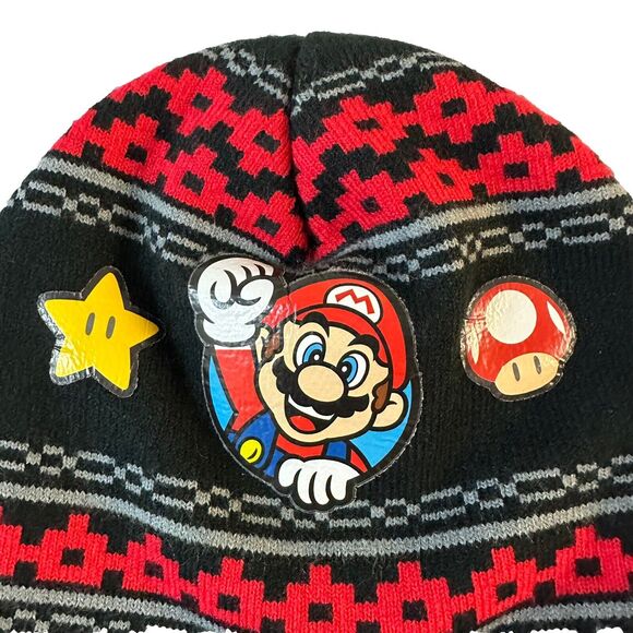 Super Mario Bros Hat Beanie Original NES Mario Bowser Black Pixels 2019 ONE SIZE - Picture 2 of 6